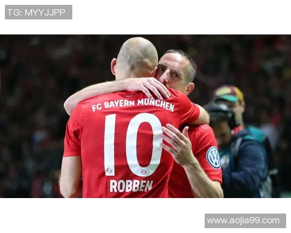 足球传奇退役后再度回归:重燃梦想与激情的旅程 足球传奇退役后再度回归:重燃梦想与激情的旅程